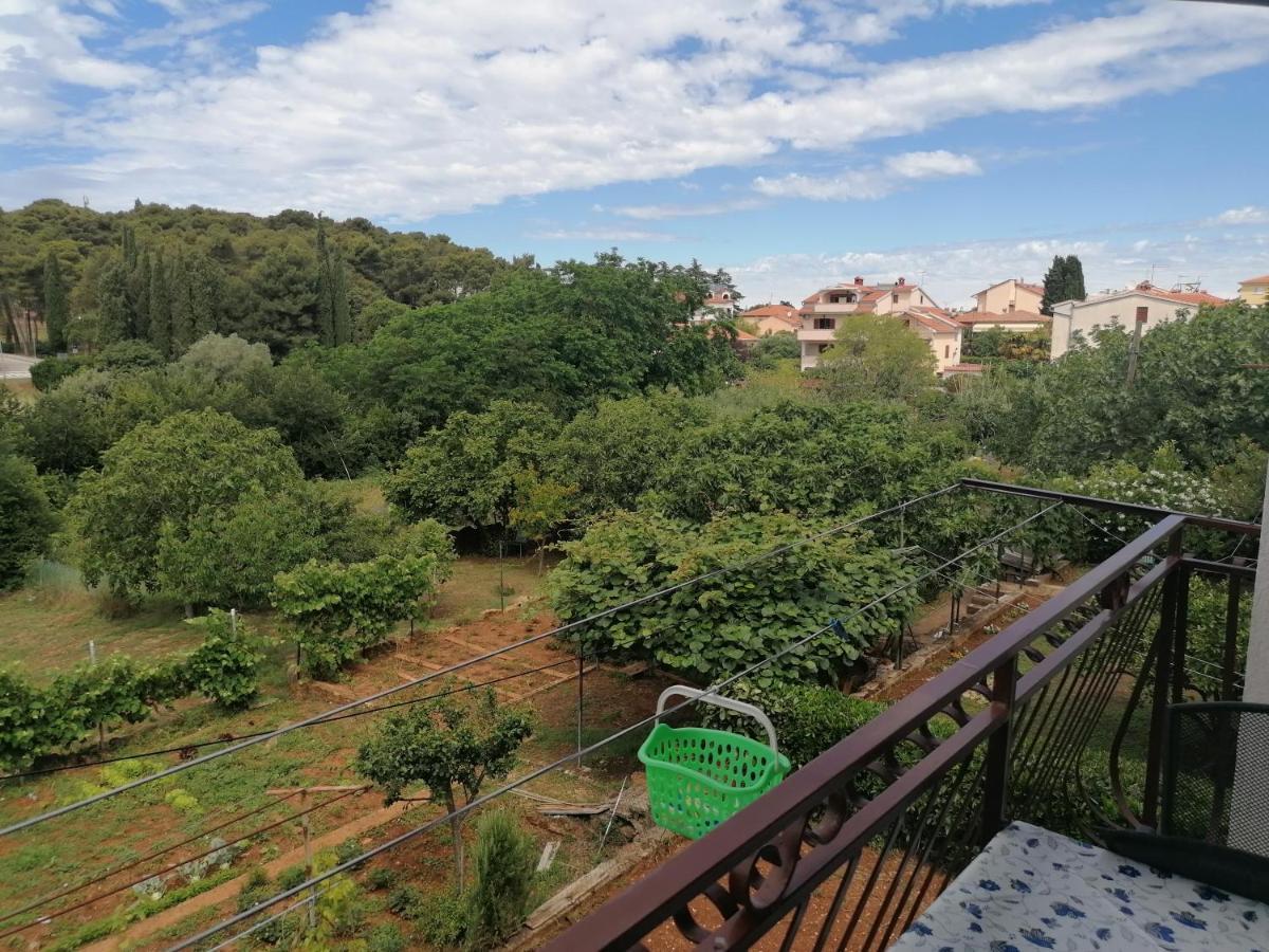 Lino Apartments Ровинь Экстерьер фото