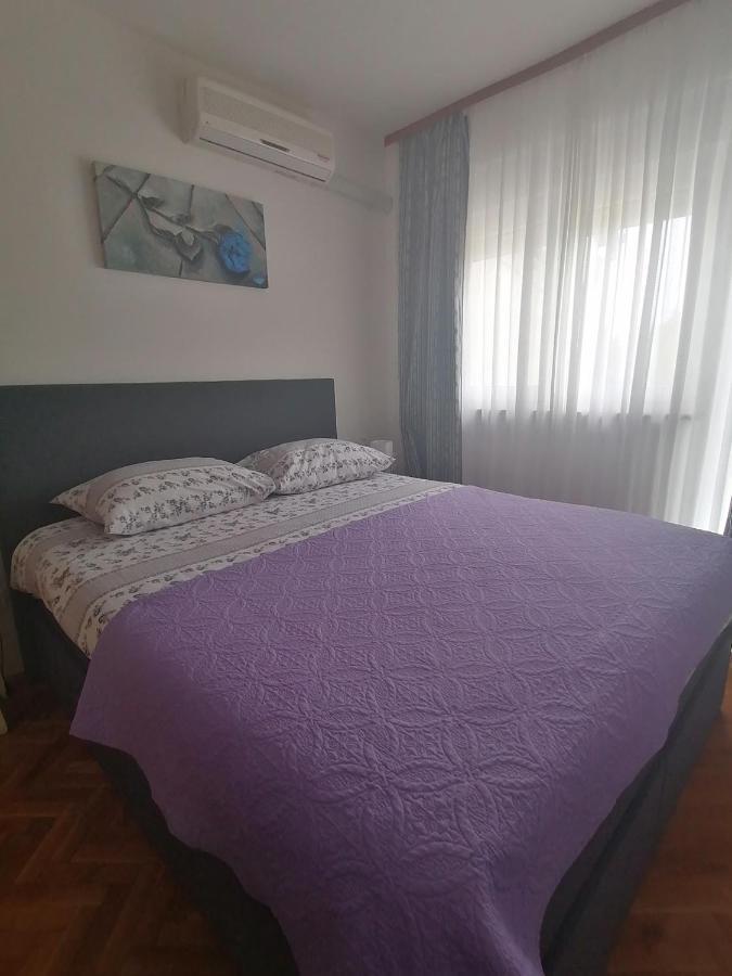 Lino Apartments Ровинь Экстерьер фото