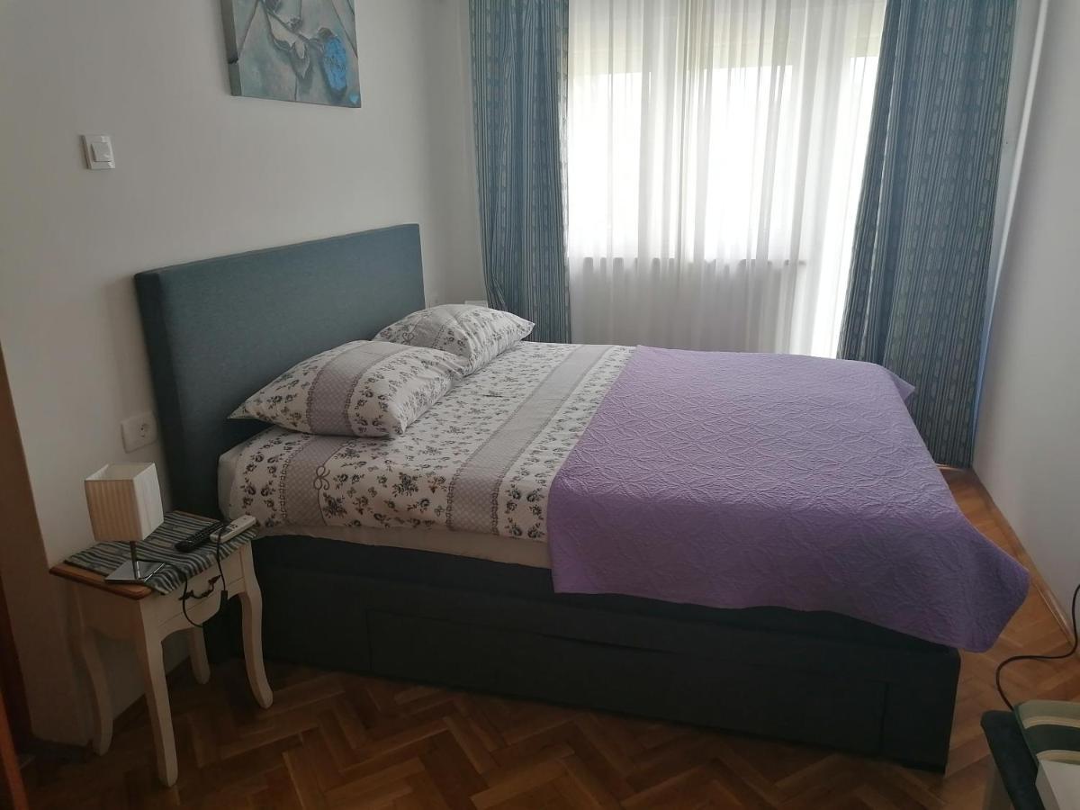 Lino Apartments Ровинь Экстерьер фото